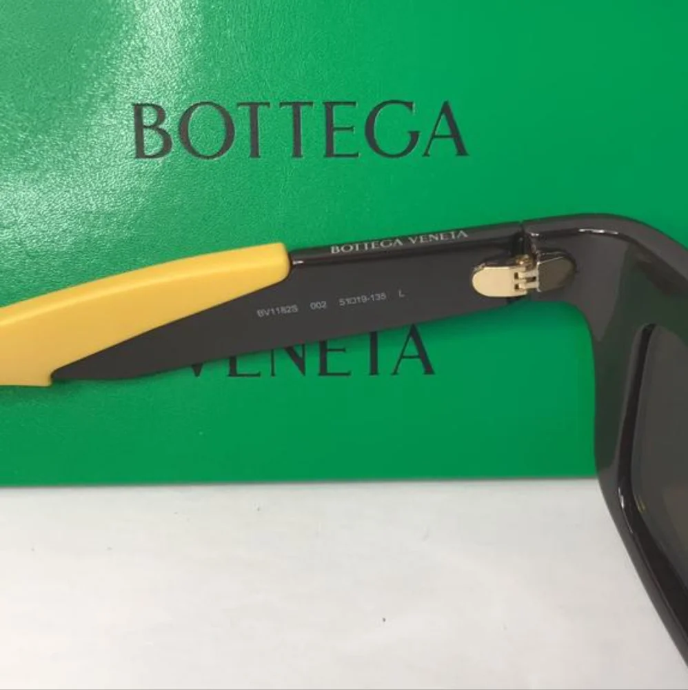 💯 - Authentic New Bottega Veneta sunglasses for Unisex